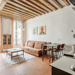 Le Clos St Louis Paris